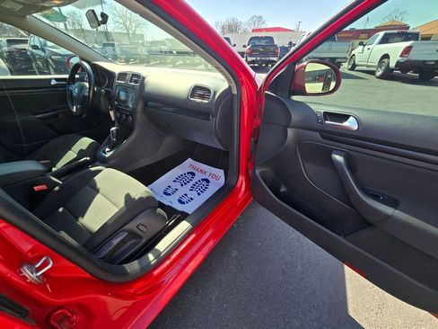 Used 2013 Volkswagen Jetta S image 19