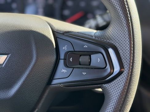 Used 2023 Chevrolet TrailBlazer LT image 29