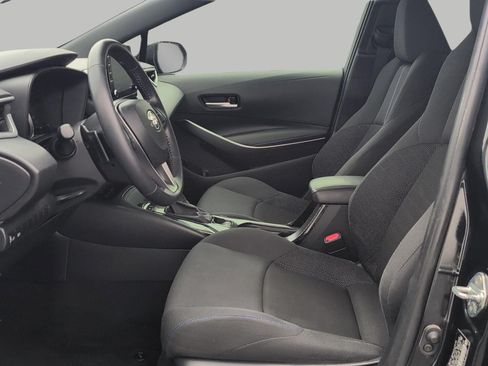 Used 2020 Toyota Corolla SE w/ SE Premium Package FWD image 8