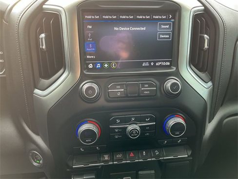 Used 2023 Chevrolet Silverado 2500 LT w/ Convenience Package image 29