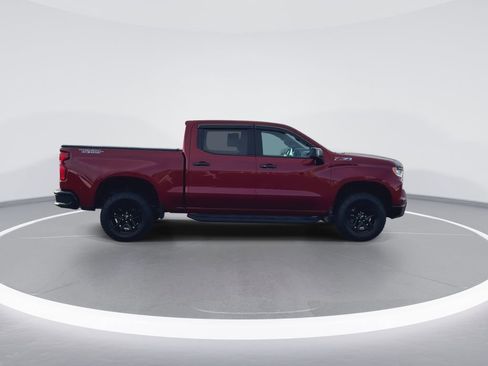 Used 2022 Chevrolet Silverado 1500 LT Trail Boss w/ Convenience Package II AWD/4WD image 9