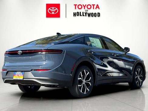 New 2026 Toyota Crown AWD/4WD image 4