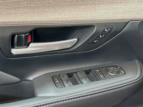 New 2026 Toyota Grand Highlander FWD image 16