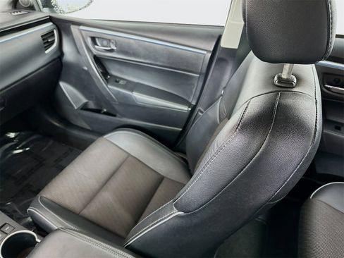 Used 2014 Toyota Corolla S image 21