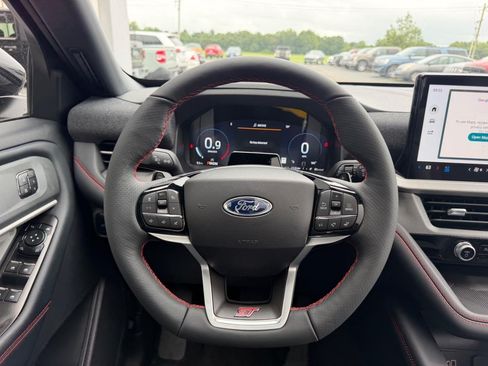 New 2026 Ford Explorer ST w/ Sun And Sound Package AWD/4WD image 15