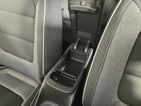 Certified 2025 Chevrolet TrailBlazer LT w/ Driver Confidence Package FWD image 25