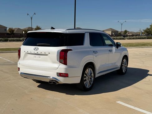 Used 2020 Hyundai Palisade Limited image 4