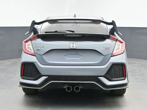 Used 2018 Honda Civic Sport image 9