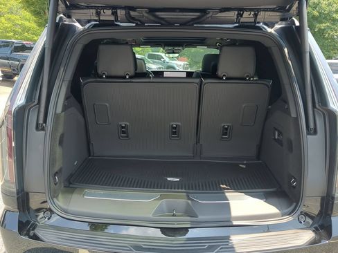 Used 2026 Cadillac Escalade Sport w/ Touring Package AWD/4WD image 27