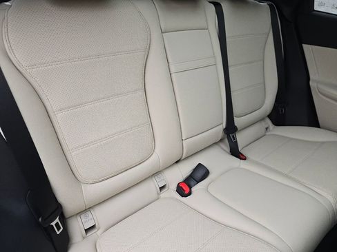 New 2026 Mercedes-Benz GLC 300 4MATIC image 22
