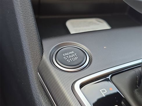 New 2026 Kia Sportage SX image 28