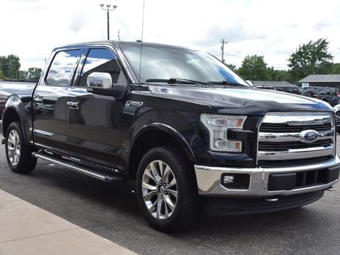 Used 2015 Ford F150 Lariat w/ Equipment Group 502A Luxury AWD/4WD image 13