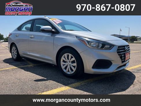 Used 2020 Hyundai Accent SE image 1
