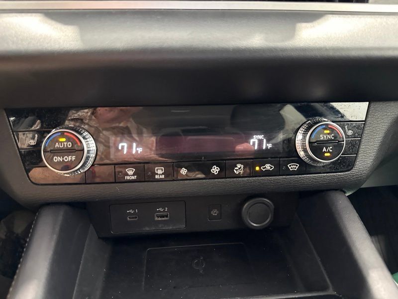 Used 2024 Mitsubishi Outlander SE AWD/4WD image 33