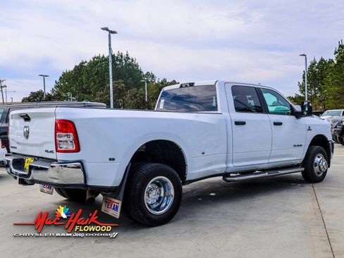 Used 2024 RAM 3500 Big Horn image 9