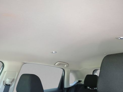 Used 2024 Honda HR-V LX image 31