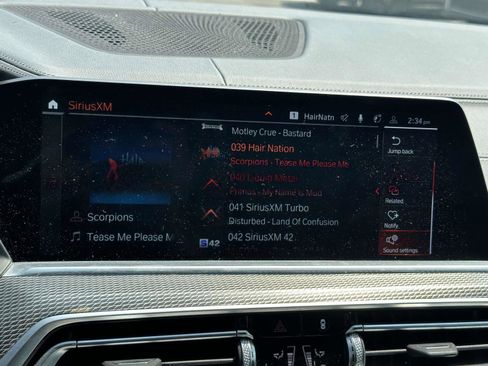 Used 2021 BMW X5 xDrive40i w/ M Sport Package image 22