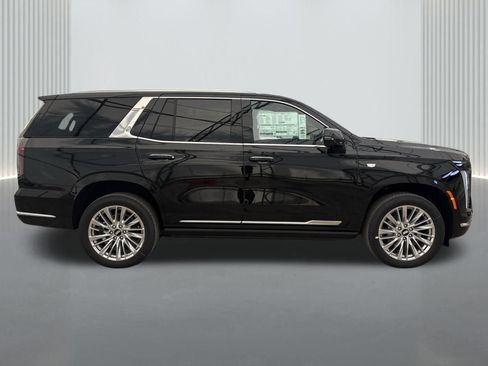 New 2025 Cadillac Escalade Premium Luxury image 4