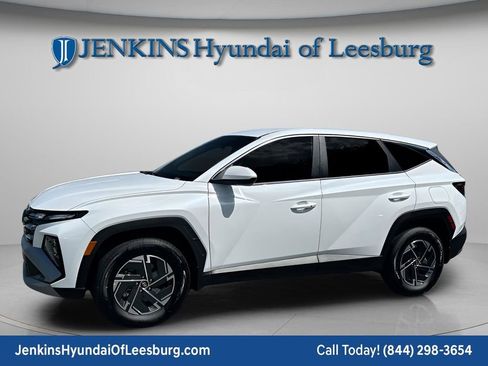 New 2026 Hyundai Tucson Blue SE AWD/4WD image 11