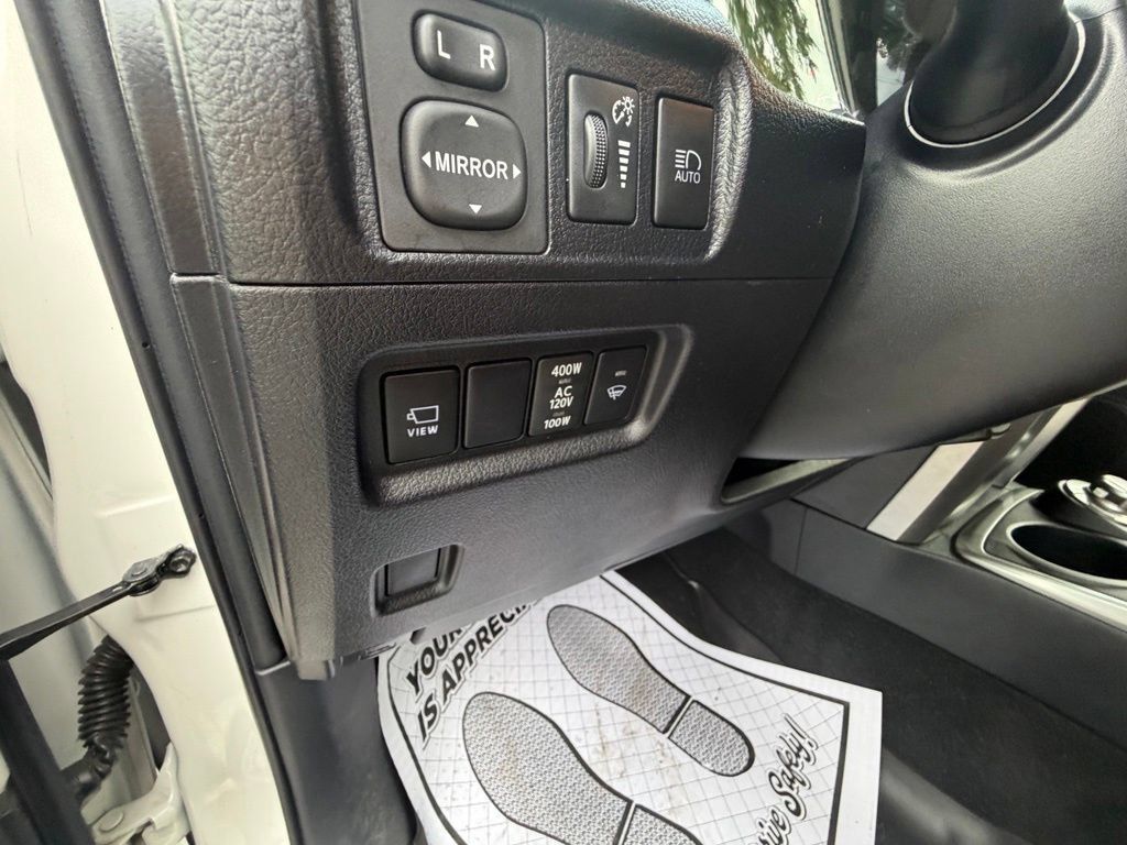 Used 2023 Toyota 4Runner Limited AWD/4WD image 24
