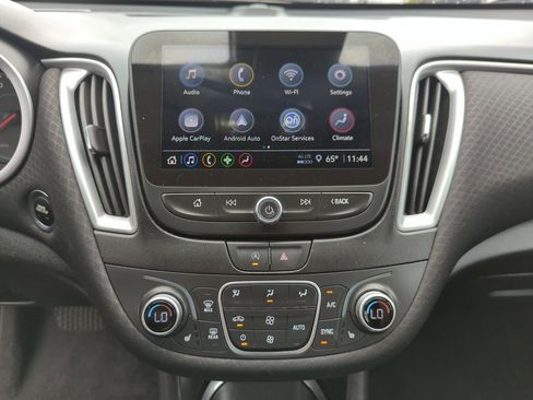 Used 2024 Chevrolet Malibu LT image 30