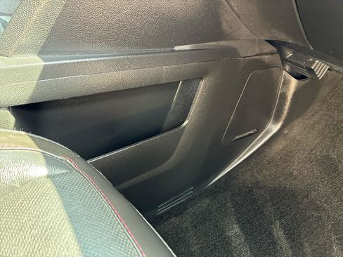 Used 2017 Chevrolet Equinox Premier w/ Enhanced Convenience Package FWD image 47