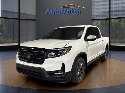 Used 2023 Honda Ridgeline RTL-E image 3