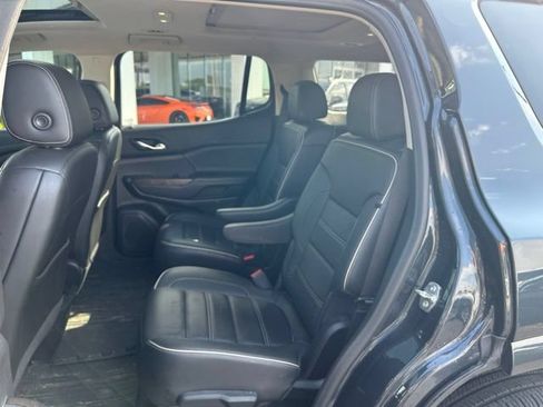 Used 2021 GMC Acadia Denali w/ Denali Technology Package FWD image 24