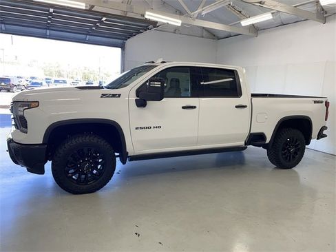 New 2026 Chevrolet Silverado 2500 LTZ w/ LTZ Plus Package image 6