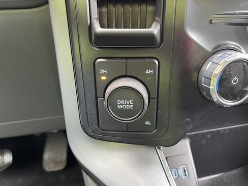 Used 2022 Ford F150 XLT w/ Equipment Group 302A High image 17