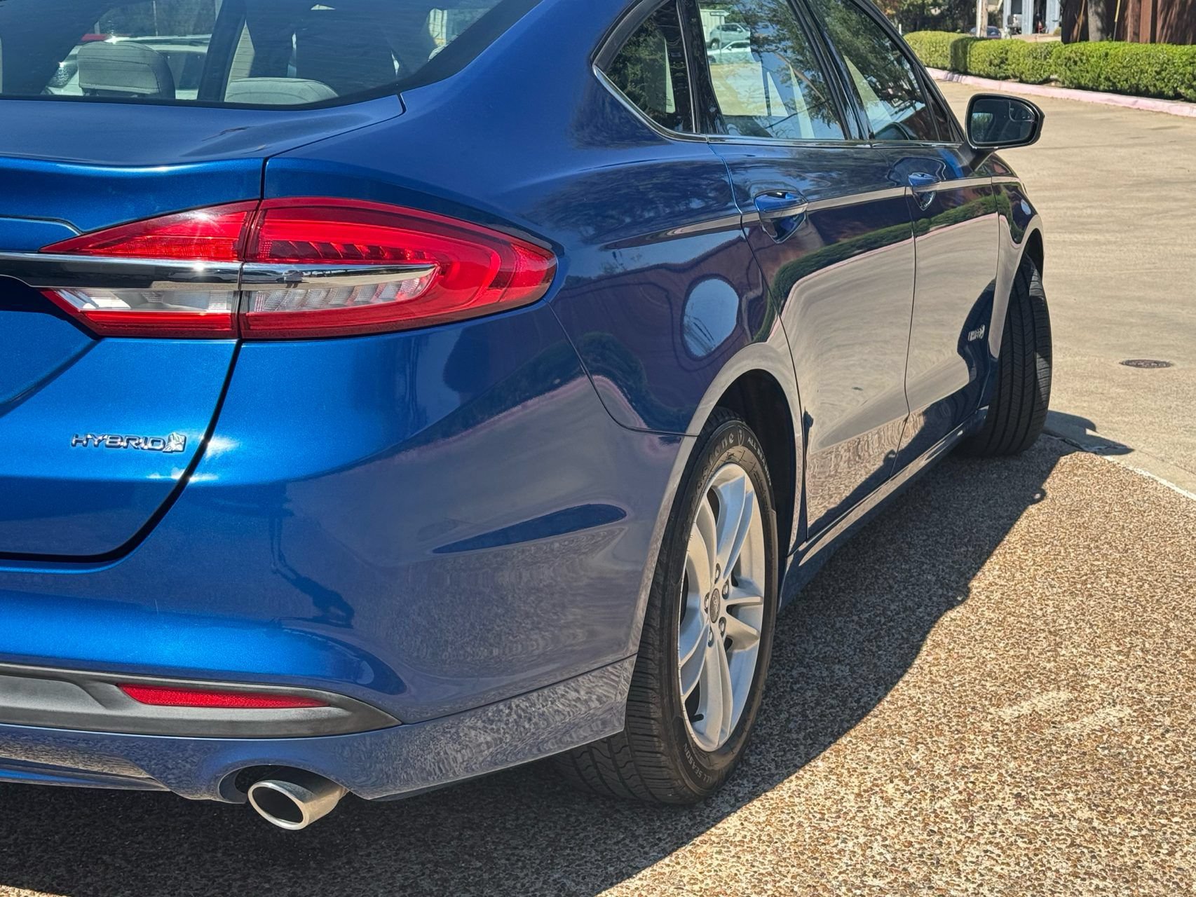 Used 2018 Ford Fusion S FWD image 4
