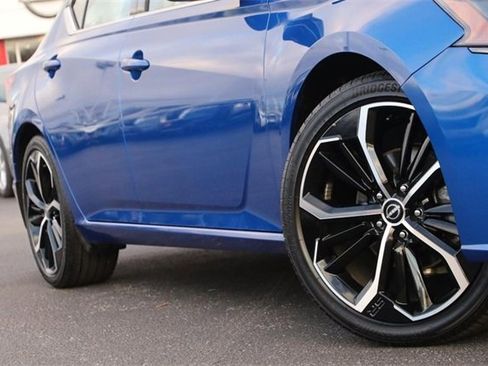 Certified 2025 Nissan Altima 2.5 SR w/ SR Premium Package image 3