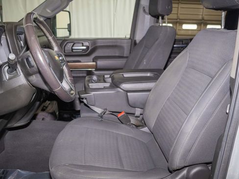 Used 2022 Chevrolet Silverado 2500 LT w/ Convenience Package AWD/4WD image 12