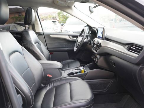 Used 2022 Ford Escape SEL FWD image 17