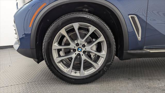 Used 2023 BMW X5 sDrive40i RWD image 30