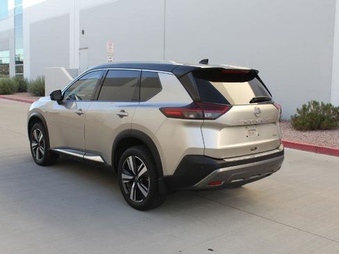 Used 2022 Nissan Rogue SL image 7