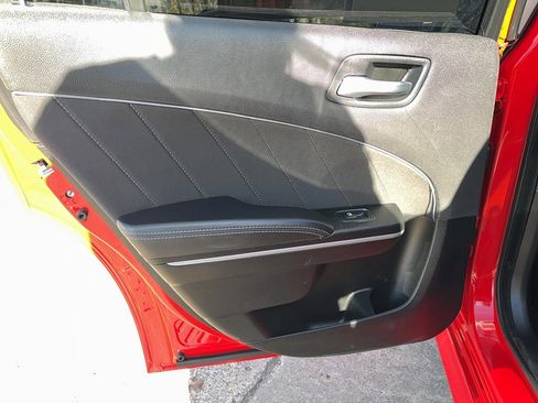 Used 2023 Dodge Charger R/T w/ Performance Handling Group image 8