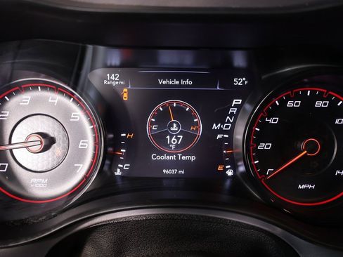 Used 2020 Dodge Charger SXT w/ Blacktop Package image 4