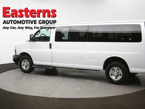 Used 2023 Chevrolet Express 3500 LS RWD image 59
