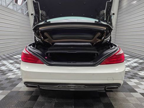 Used 2014 Mercedes-Benz SL 550 image 35