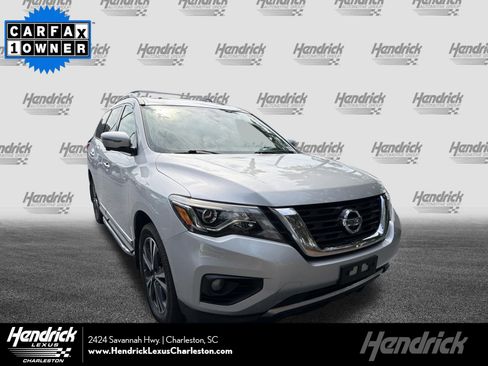 Used 2020 Nissan Pathfinder Platinum w/ Cargo Package AWD/4WD image 1
