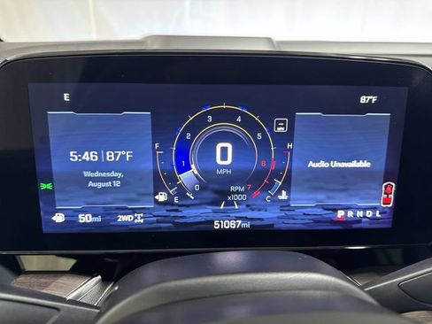 Certified 2025 Chevrolet Suburban LT AWD/4WD image 16