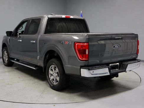 Certified 2021 Ford F150 XLT w/ Equipment Group 302A High image 10