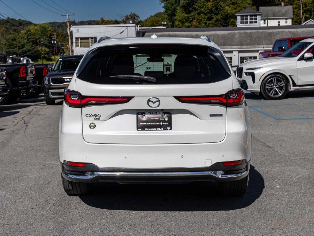 Used 2024 MAZDA CX-90 Plug-In Hybrid w/ Premium Pkg AWD/4WD image 5