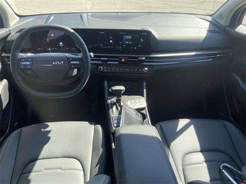 New 2026 Kia Sportage SX image 10