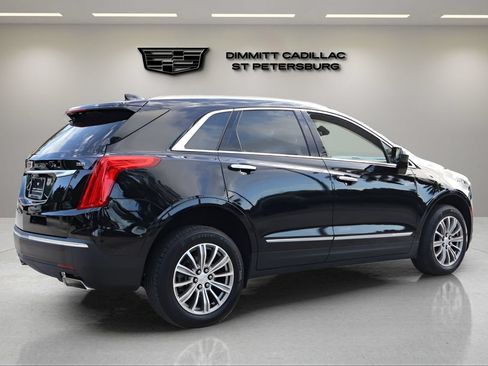 Used 2019 Cadillac XT5 Luxury AWD/4WD image 5