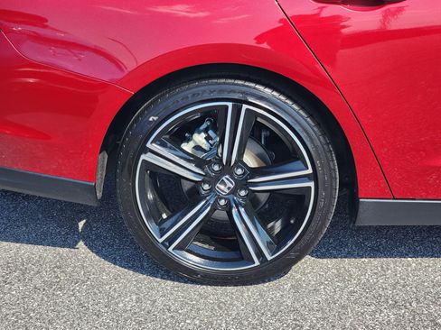 Certified 2025 Honda Accord Sport image 10