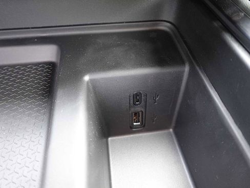 New 2026 GMC Acadia AT4 w/ Luxury Package image 20