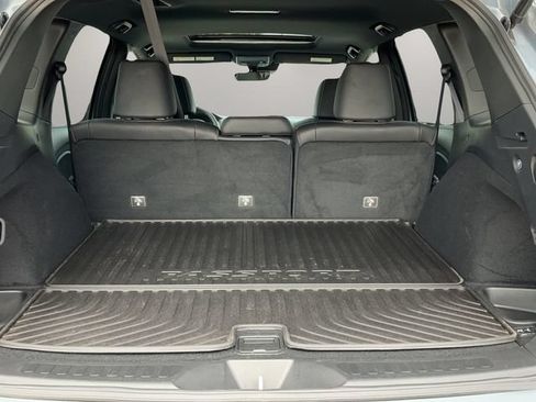 Used 2024 Honda Passport Black Edition image 17