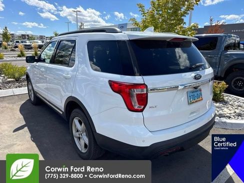 Used 2017 Ford Explorer XLT w/ Equipment Group 201A AWD/4WD image 4